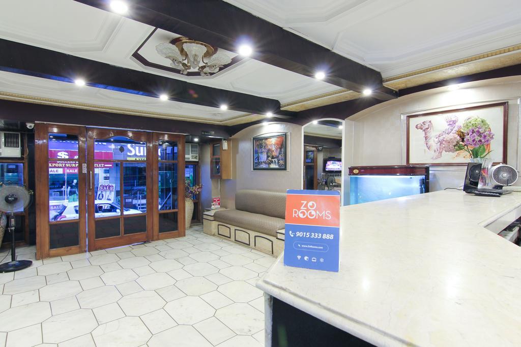 Hotel Rahul Palace Нью-Дели Экстерьер фото