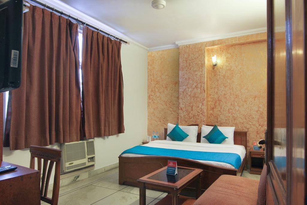 Hotel Rahul Palace Нью-Дели Номер фото